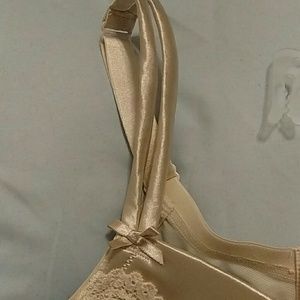 Cacique Intimates & Sleepwear - Bra Cacique Intimates & Sleepwear - Bra